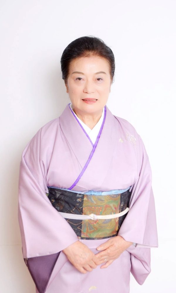 髙橋文子